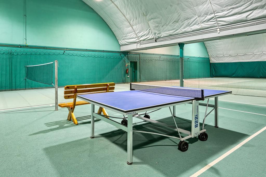 Hotel Tenis Chrząstowice Esterno foto